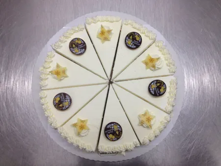 Vacherin Glacé Torte für 10 Personen